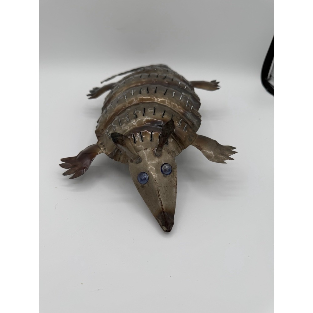 🐾🕯️‎ Armadillo Springy Metal Art Votive Candle Holder – Wall Mount – Rustic